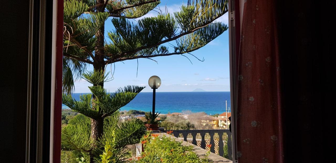 San Carlo - Terrazzo Sul Mare Con Ristorante E Pizzeria Bed & Breakfast Zambrone Ngoại thất bức ảnh